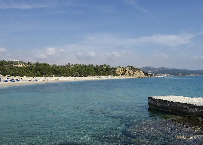 アパート Chrissi